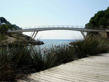 Famous pedestrian bridge in Cala Galdana